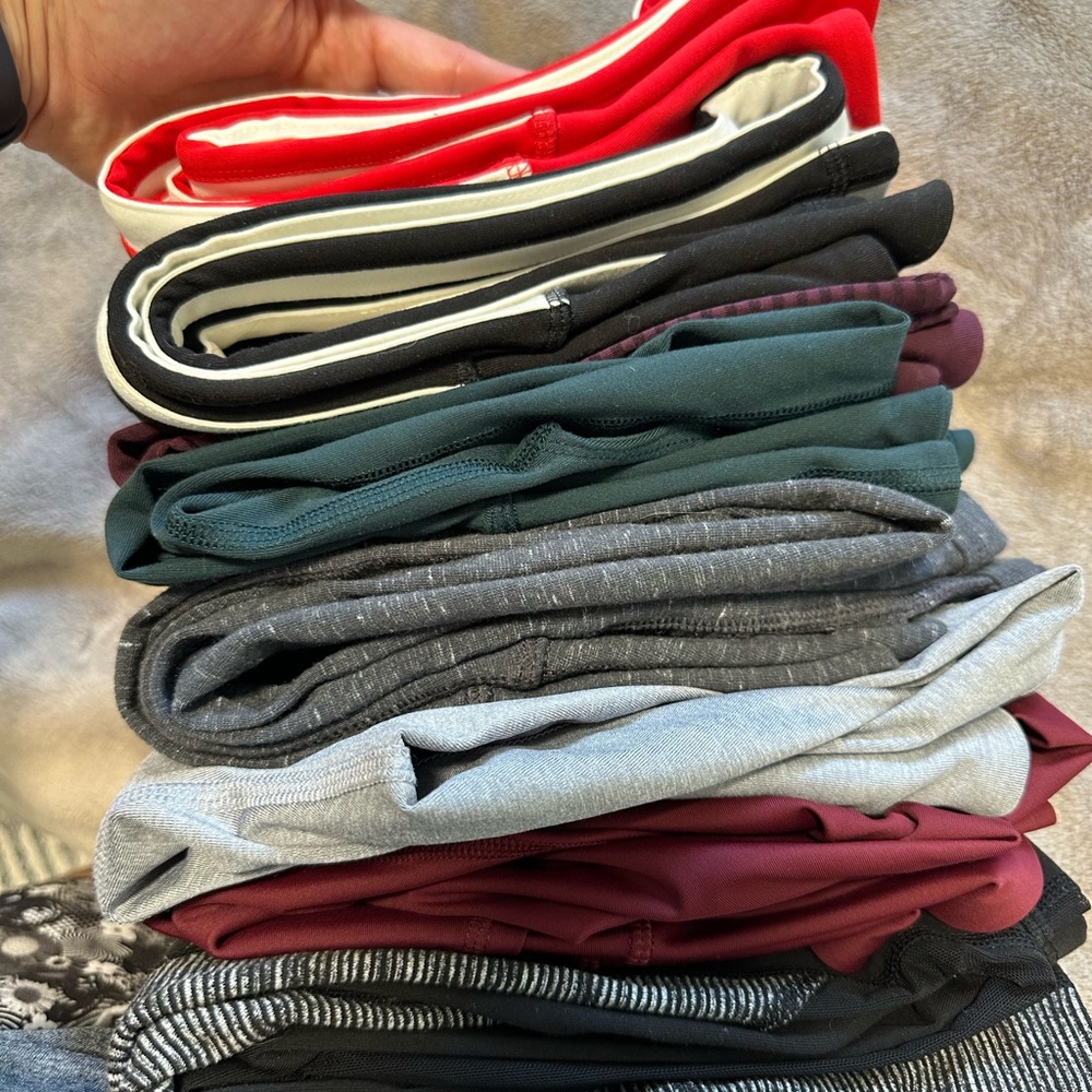 Old Navy Women's Leggings - Red, Black, Green, Gray, Maroon
